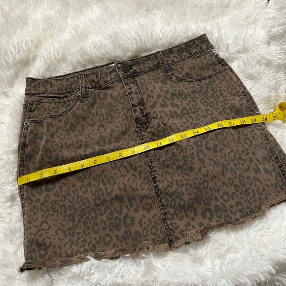 Mudd Skirt 13 juniors Fall leopard print denim cotton stretch large 🌻 - Picture 3 of 7